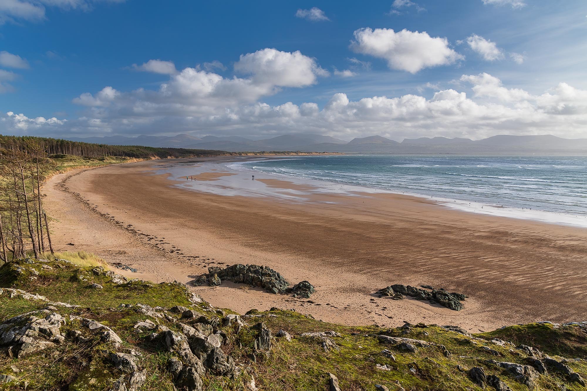 llanddwyn-beach-view-to-snowdonia-eryri.jpg