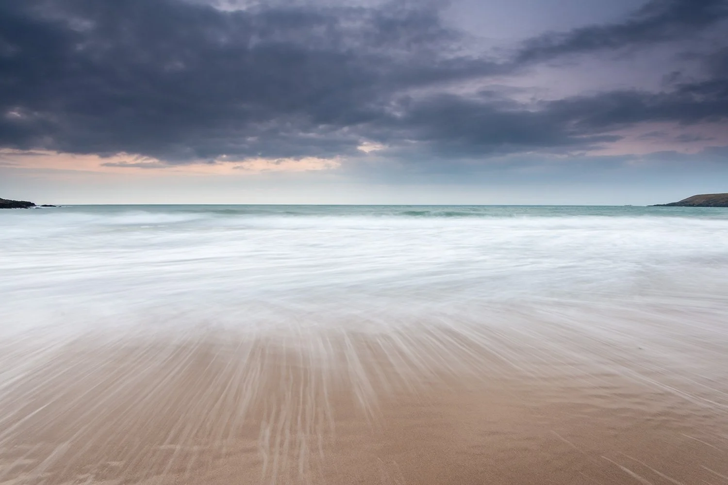 The receding tide at Whistling Sands (Porthor)