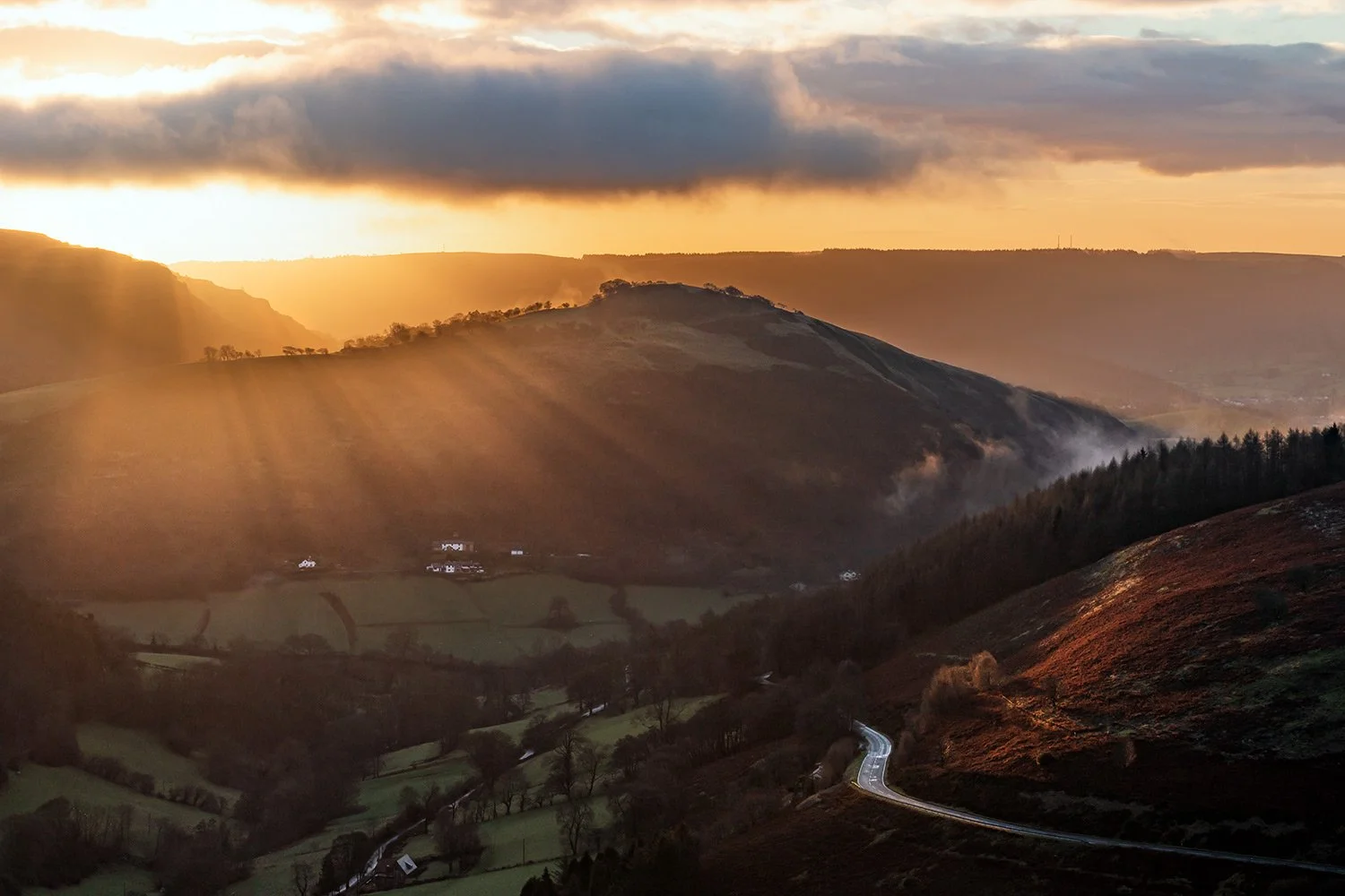 Horseshoe Pass Llangollen stunning sunrise