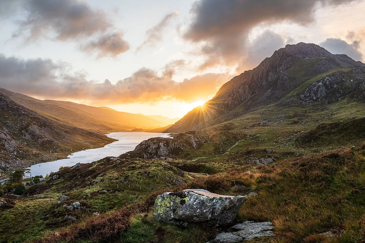 stunning tryfan sunrise from Cwm Idwal in Eryri.