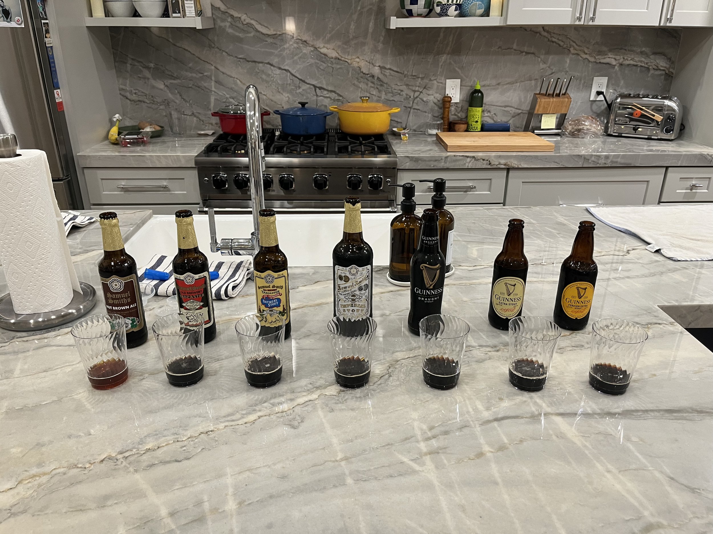 Dark UK Beers: Guinness and Samuel Smith