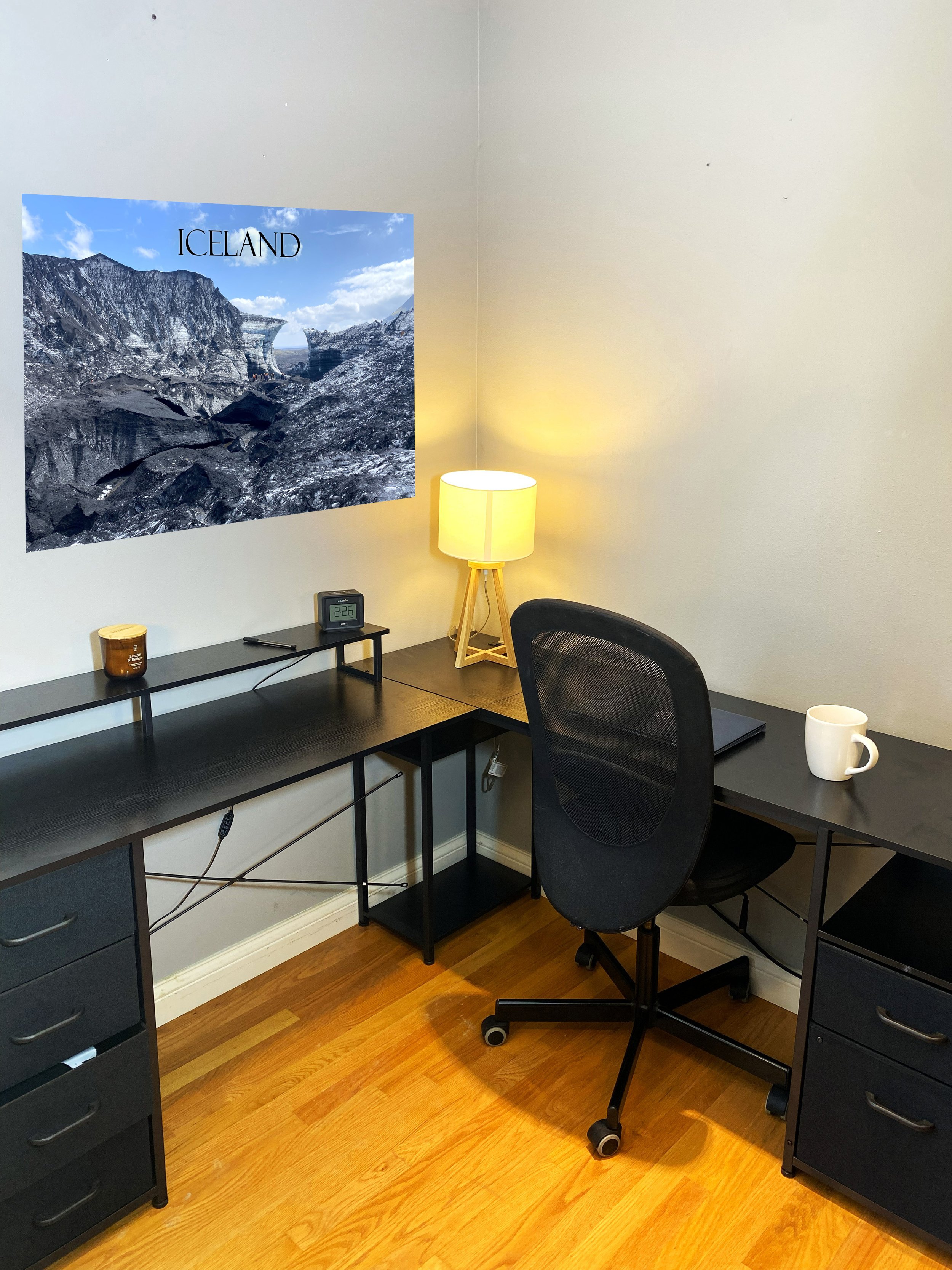 Product Example (ICELAND) (Desk) (Landscape).jpg