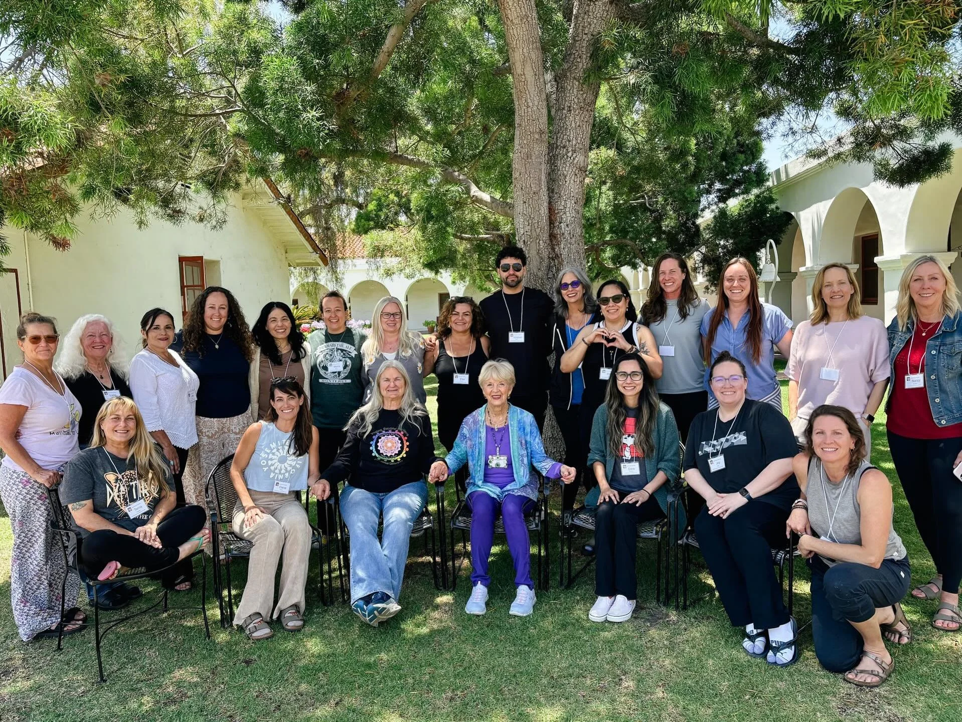 So grateful for this incredible tribe and missing them already! 
💖🫶🏼👽
#healingtouch #healingbeyondboarders #healingtouchsandiego #energytherapy