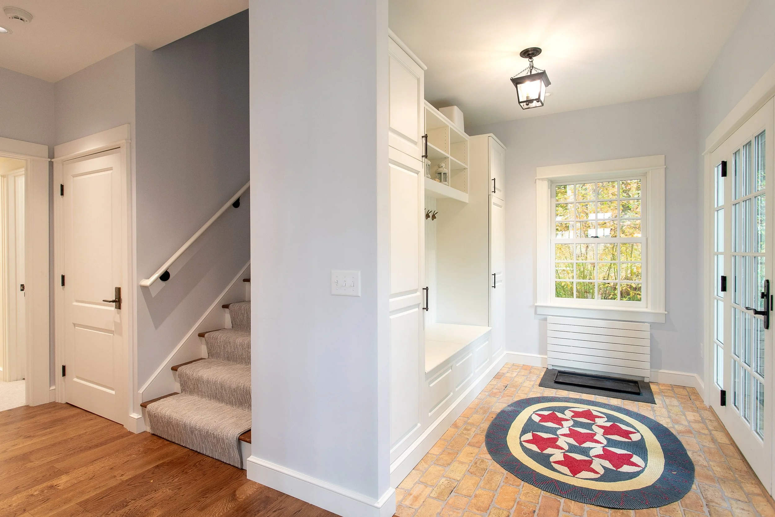 Entryway/ mudroom