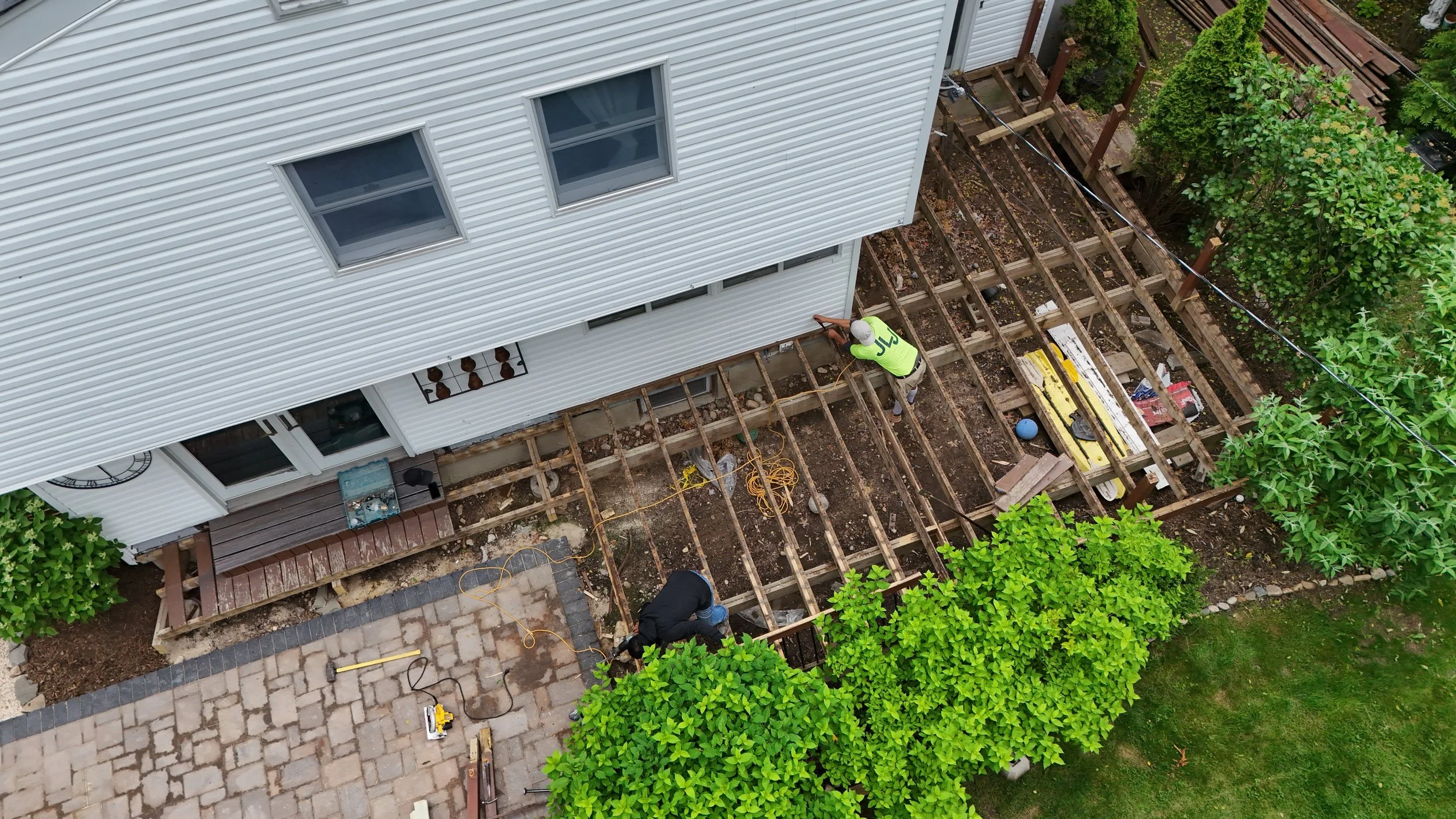 Process of removing all wooden boards.