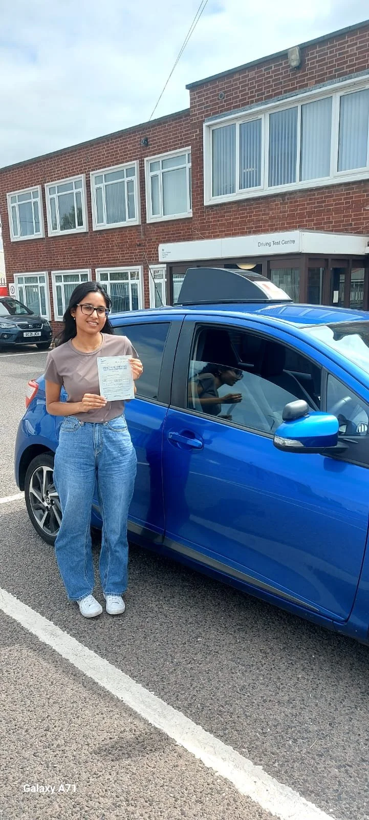 WhatsApp Image 2025-08-20 at 17.01.10_5deca9de.jpg