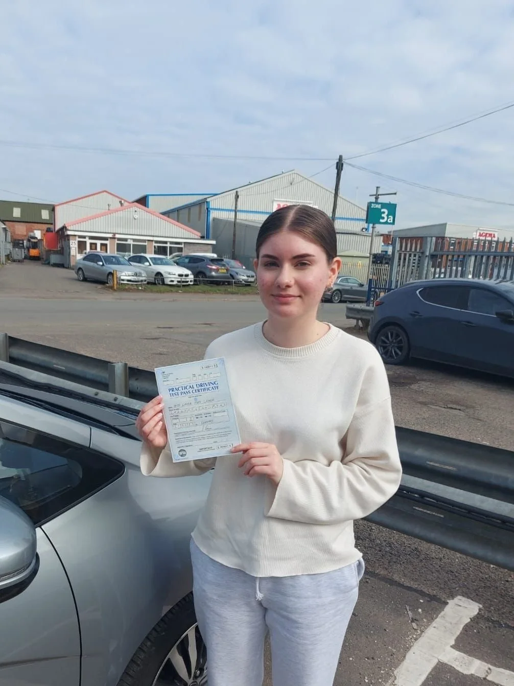 WhatsApp Image 2025-04-10 at 21.24.11_06a461a6.jpg