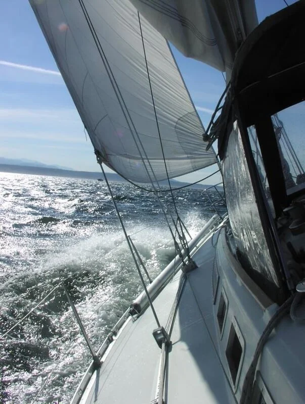Beneteau First 435 for Lease | Puget Sound Sailboat Leasing | Puget ...