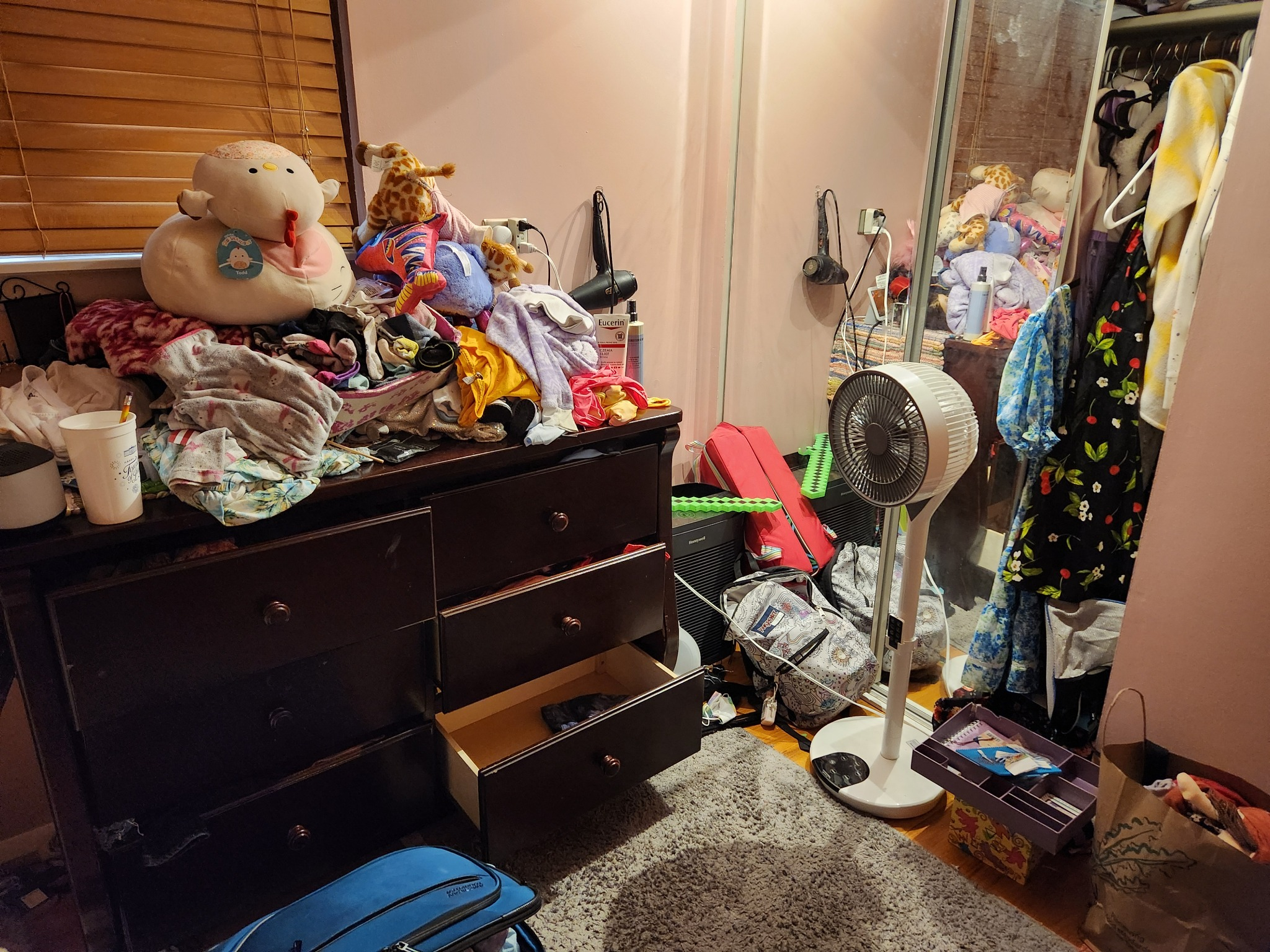 Chaos to Cozy: Turning Overwhelming Spaces into Welcoming Ones ...