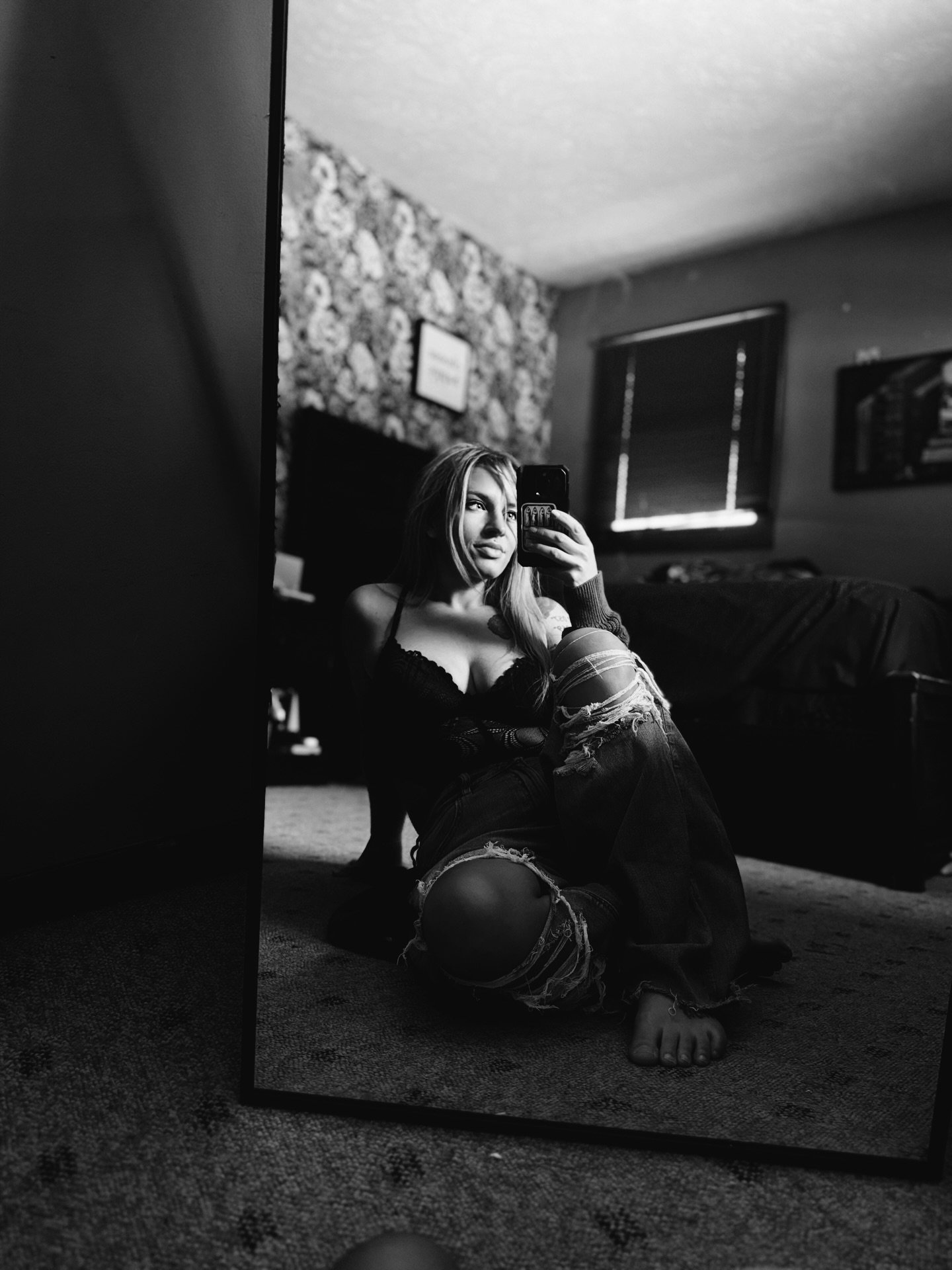 It&rsquo;s been 5 years between these pictures. 

I got sober. Lost my best friend. Had a mental breakdown. Held down a good job. Loved a lot of new people. Started running. Painted a lot. Wrote even more. Got out of debt (almost). Made a lot of mone