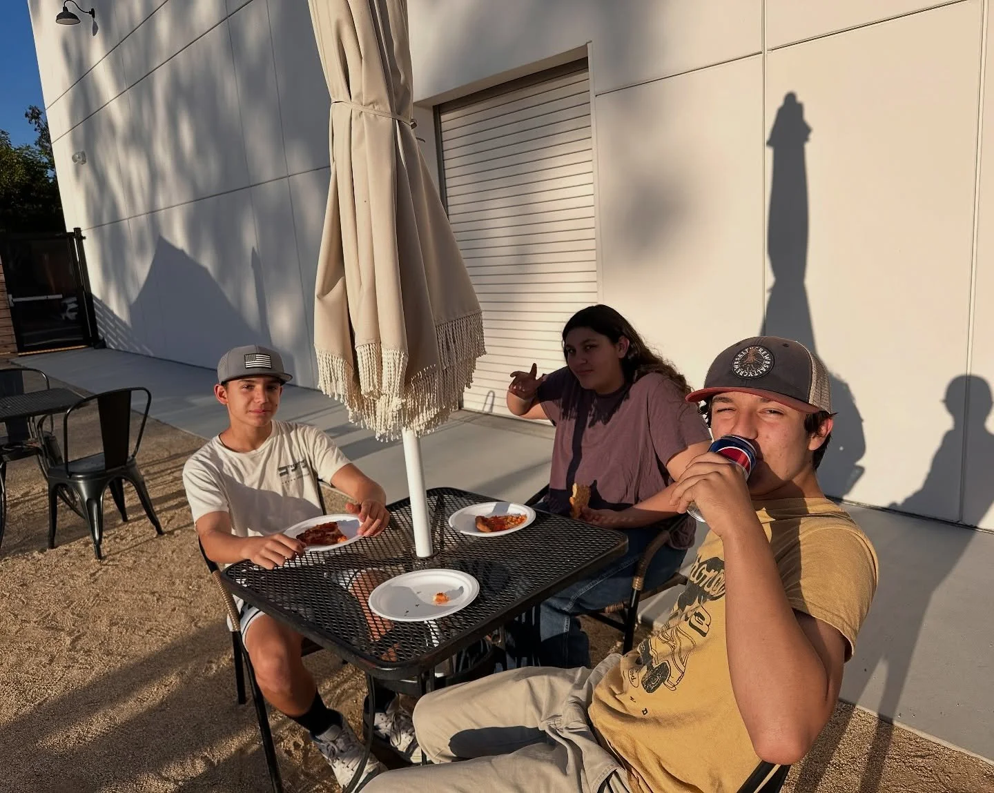 We love Thursday Youth Nights at the Commons. Come hang at 6:30. Get a slice and encourage others in their faith. See you soon!
