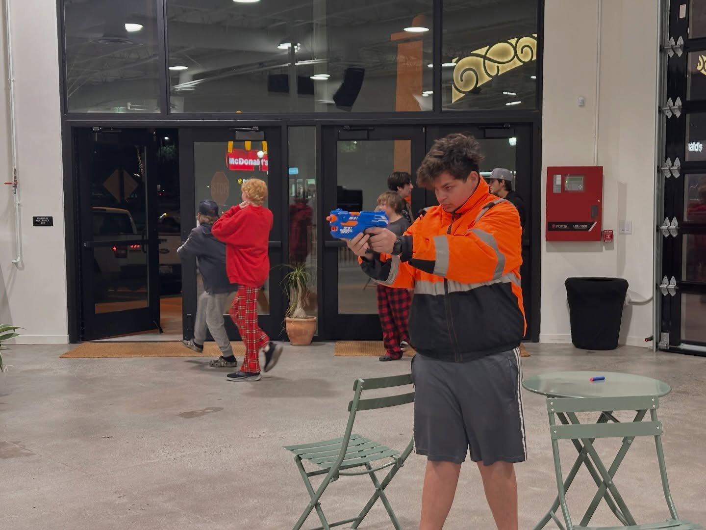 YOUTH NIGHT TONIGHT! Come grab a slice, and get ready for some intense version of musical chairs. Bring a Bible and a friend! See you at 6:30!