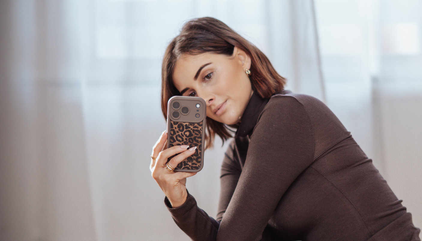 Wedding content creator Berkshire capturing candid wedding moments throughout the day