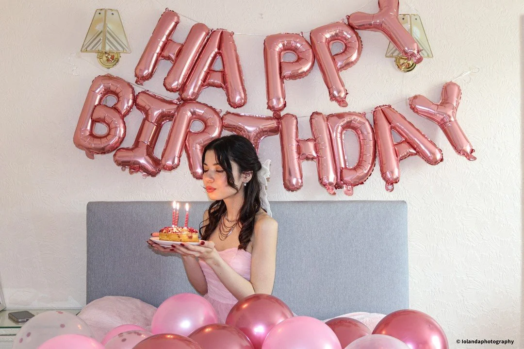 Birthdays are inevitable, beautiful and very particular moments in our lives! Moments that bring precious memories back, celebrate the present times and give hope for the future.
-Bsbr Arish

@ayshenur5 🥰

#PicOfTheDay #birthday #pink #PhotographyEv