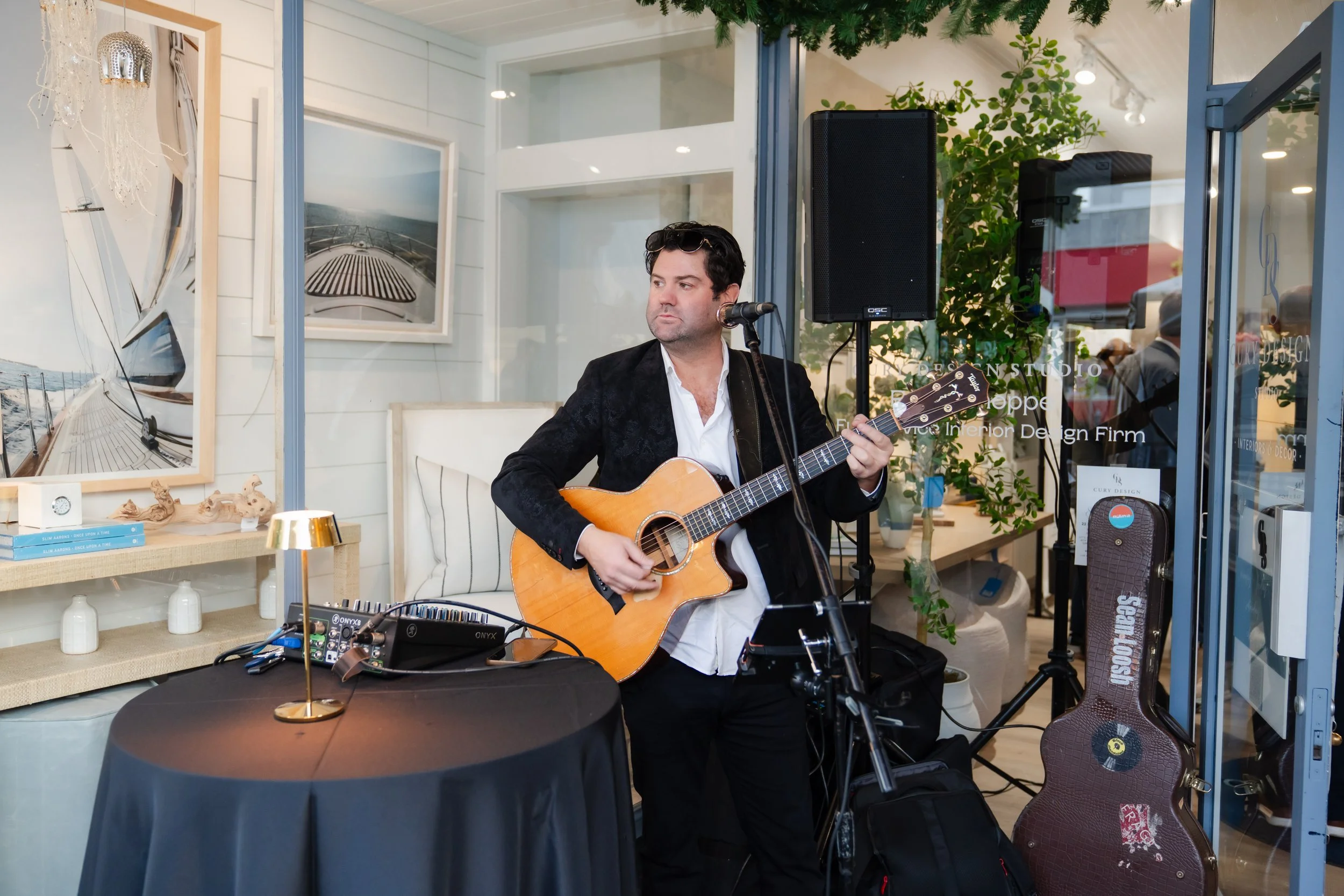 Cury Design Studio Opening03 2.jpg