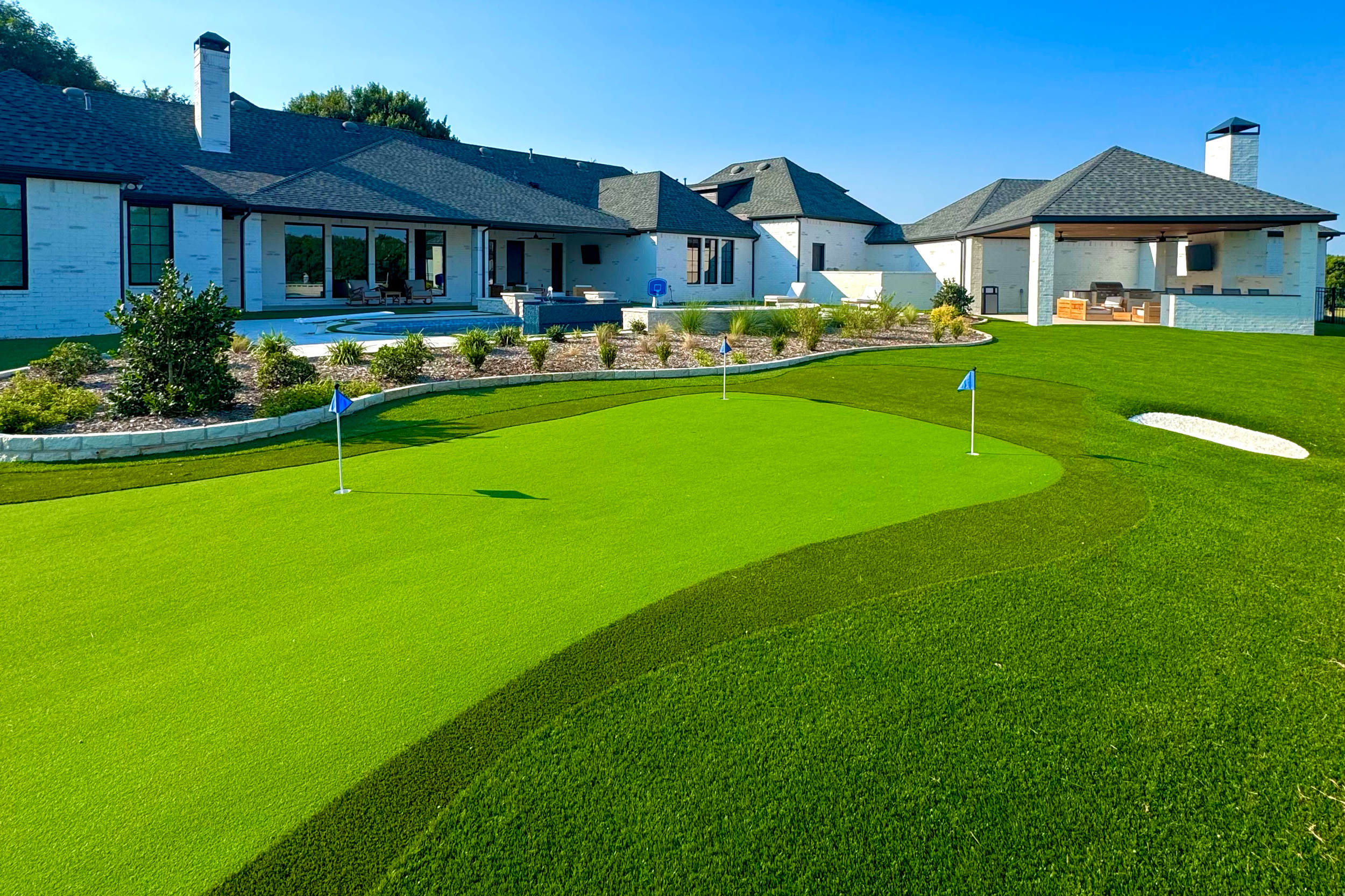 Prosper Backyard Putting Green
