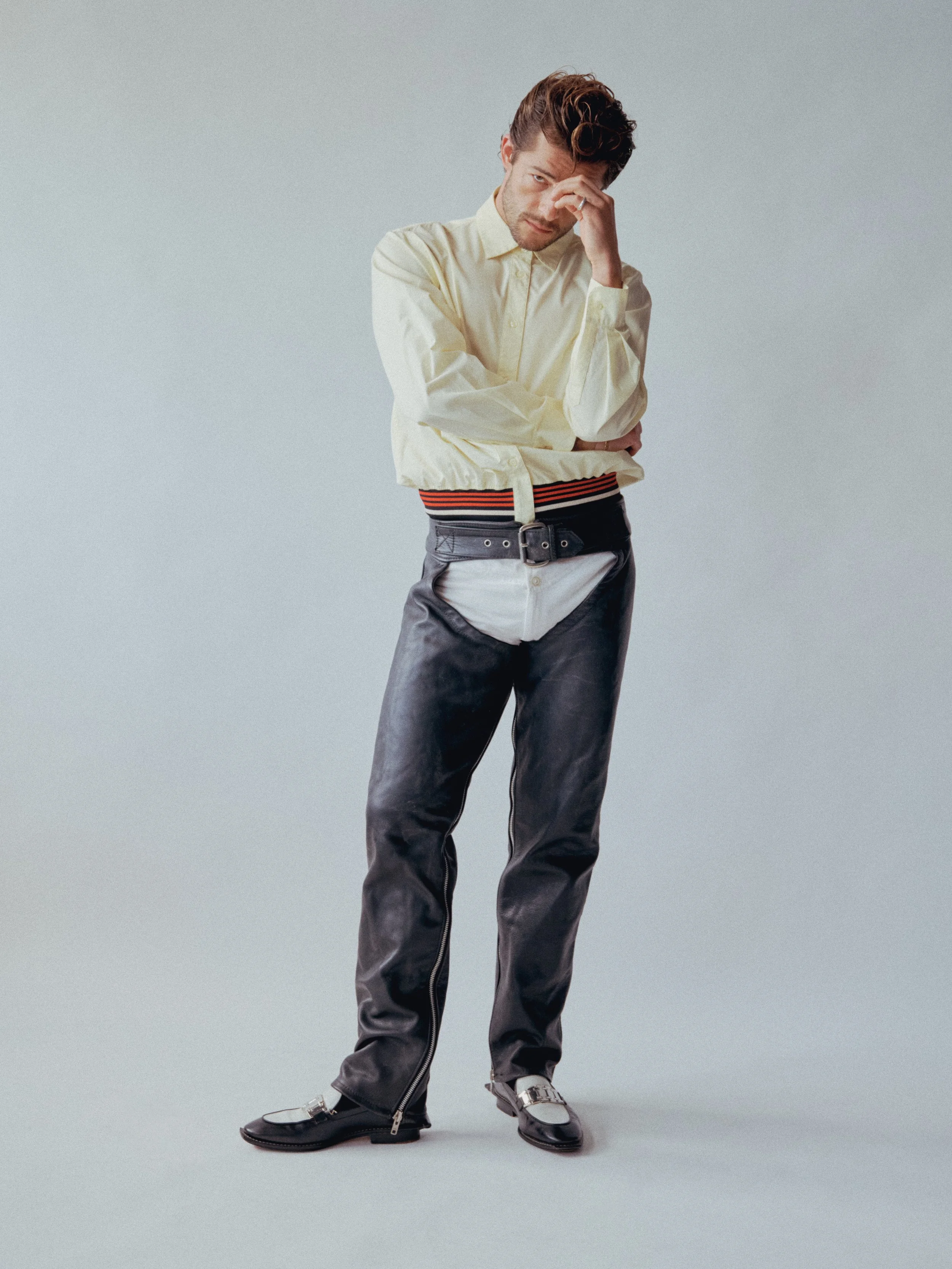 THE GREATEST MAGAZINE 

SAM SALTER SHOT BY OLLIE RADFORD