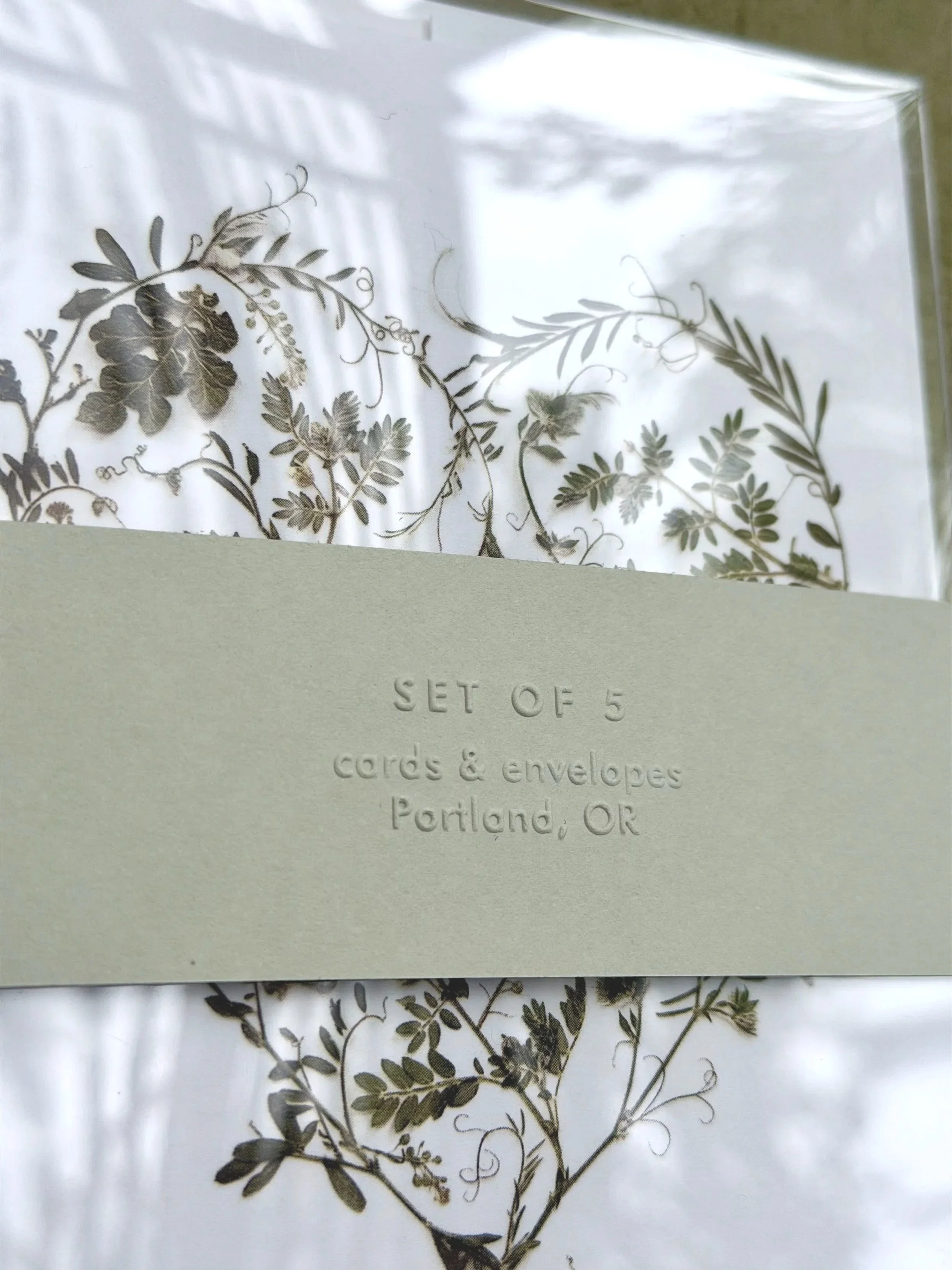 embossed-card-box-set-gift