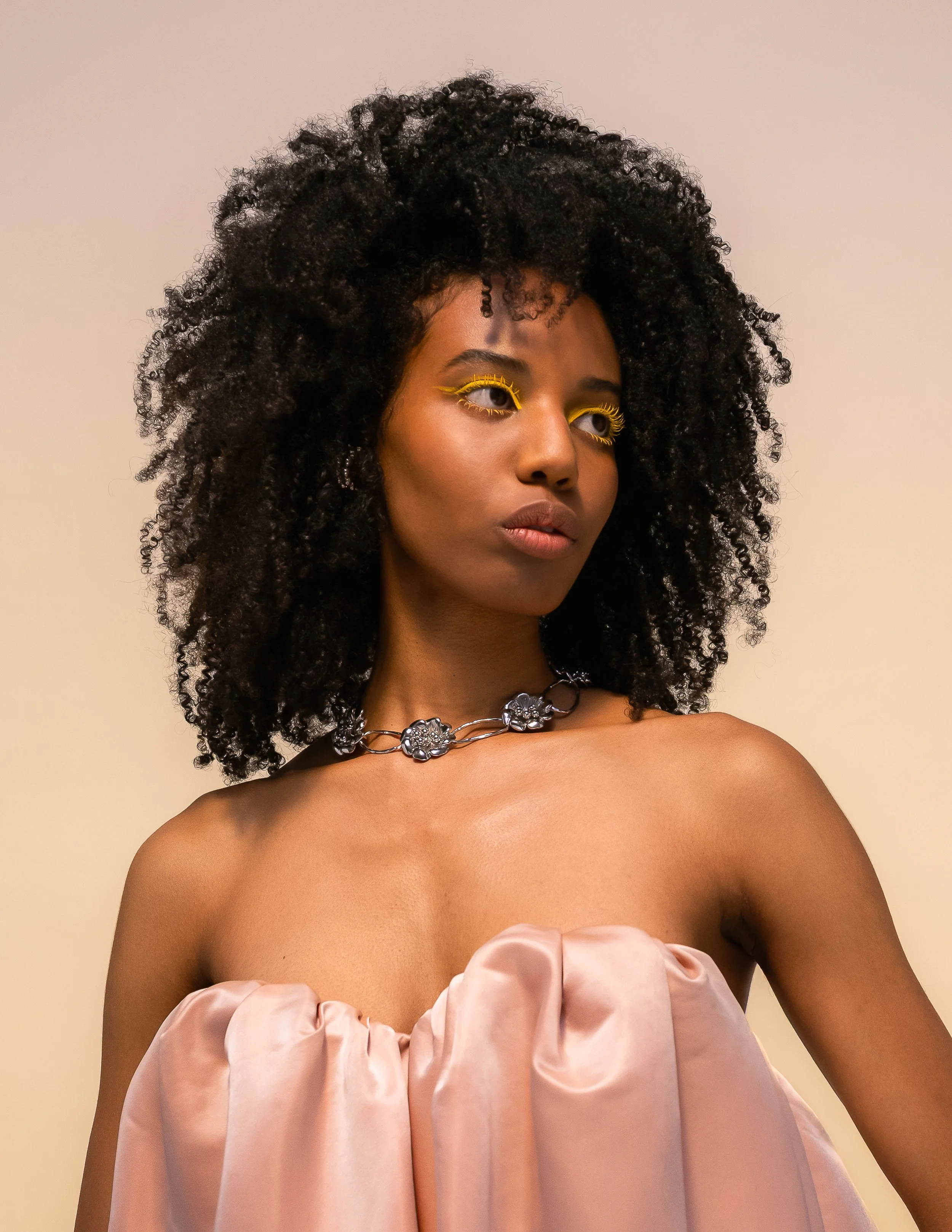 Look3-1.jpg