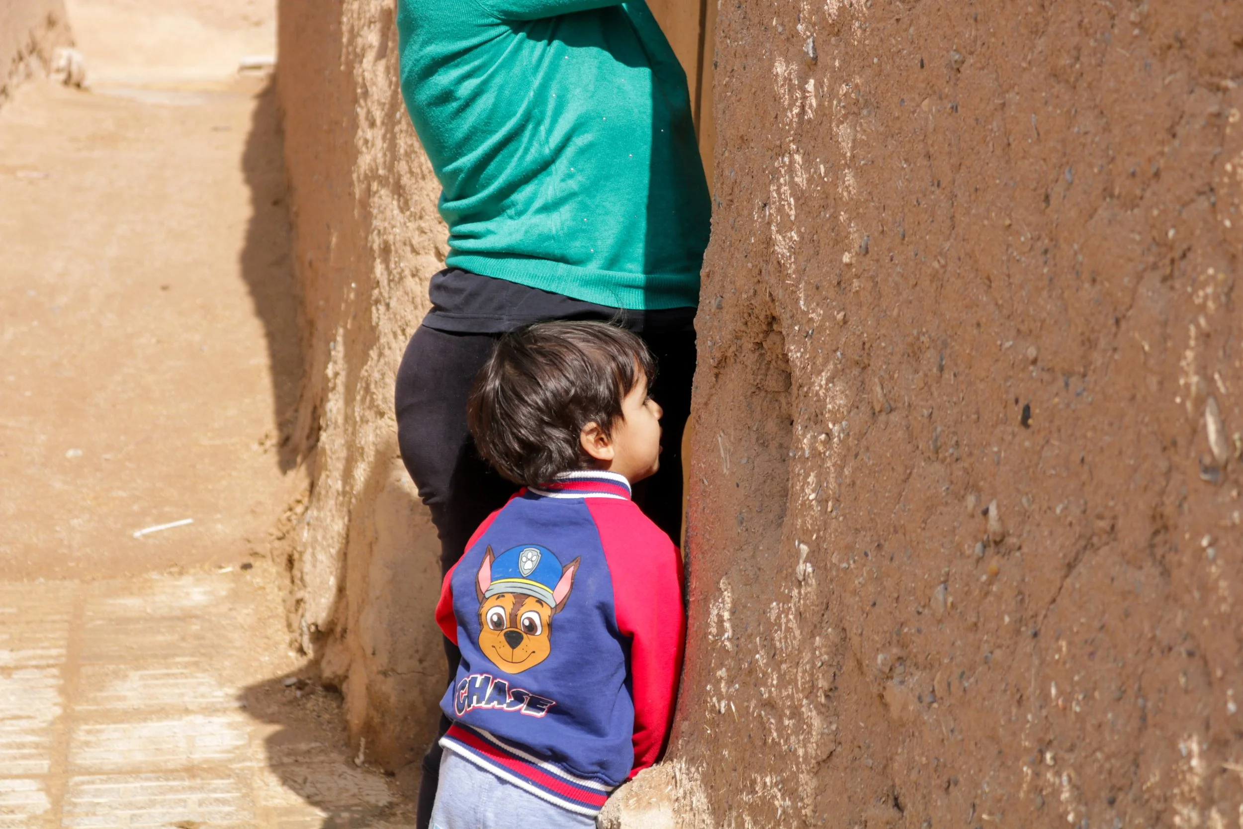 Documentary photography of Mobarakeh village in Yazd Province, Iran, Zoroastrian heritage, mud-brick houses with windcatchers, Shirkuh mountains, ancient culture and architecture, Hamburg, Dokumentarfotografie, zoroastrisches Erbe, Ratanaz Dehnadi, I