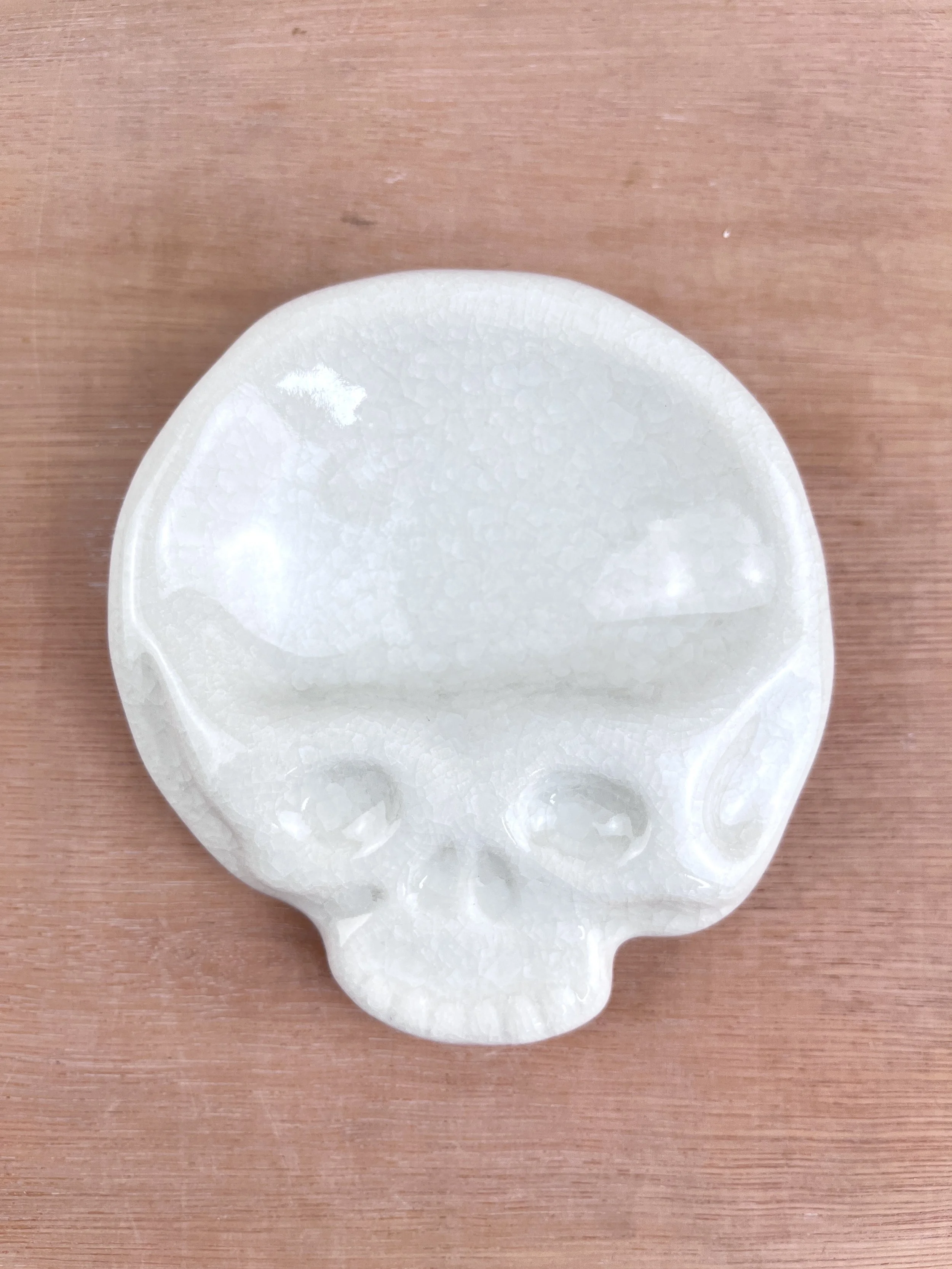 skull dish 10
