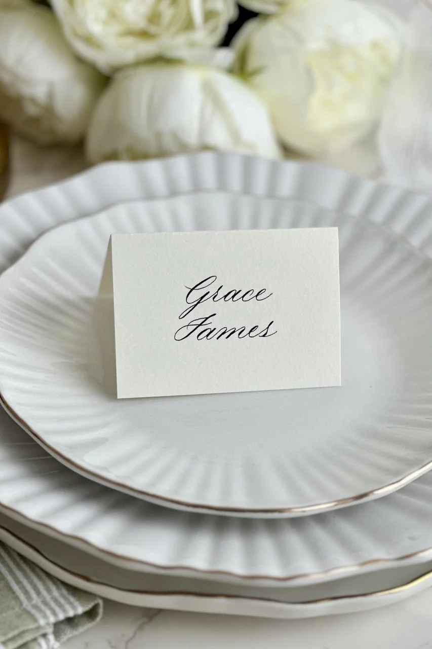 Escort Cards vs. Place Cards: What’s the Difference?