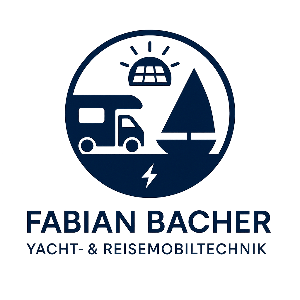 Logo mit einem Segelboot, einem Camper unter einer Solarsonne und einem Stromsymbol, darunter der Text 'FABIÁN BACHER YACHT- & REISEMOBILTECHNIK'.