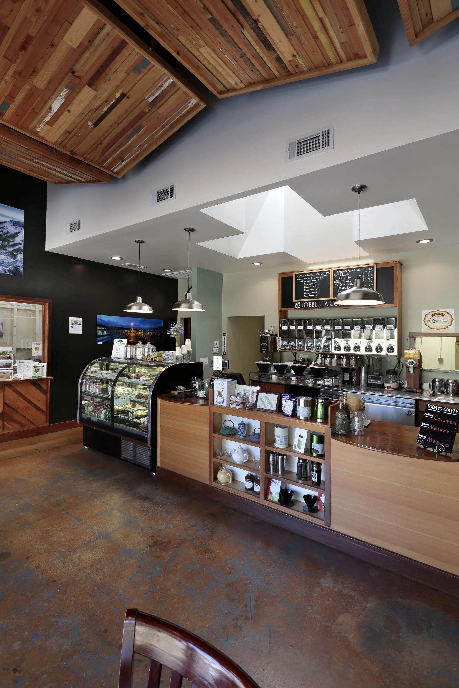 102 Joebella Coffee 02.jpg