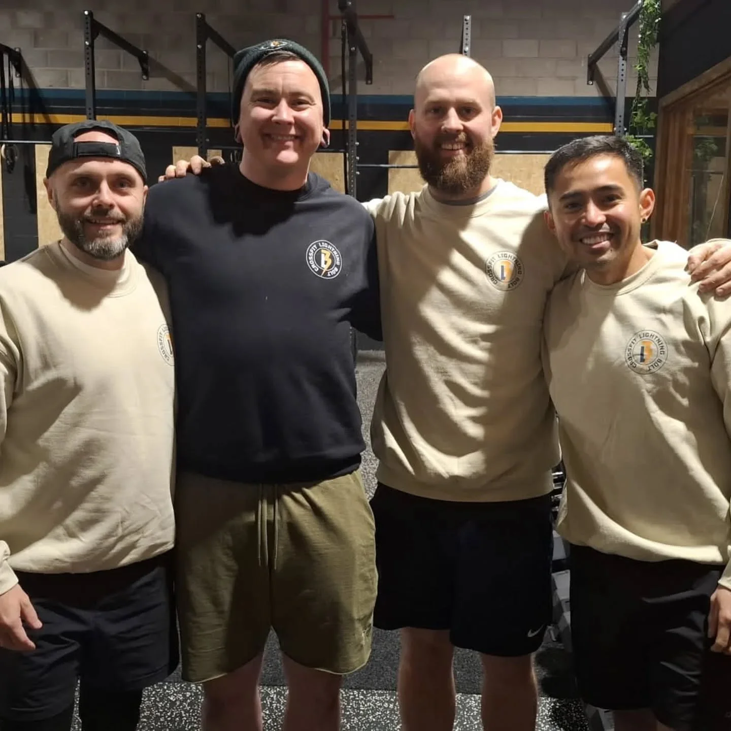 Couldn't love this more! 4 guys turned up tonight wearing their CFLB sweatshirts! ⚡⚡⚡⚡⚡⚡

#crossfitlightningbolt #macclesfieldgym #macclesfield #macclesfieldcrossfit
