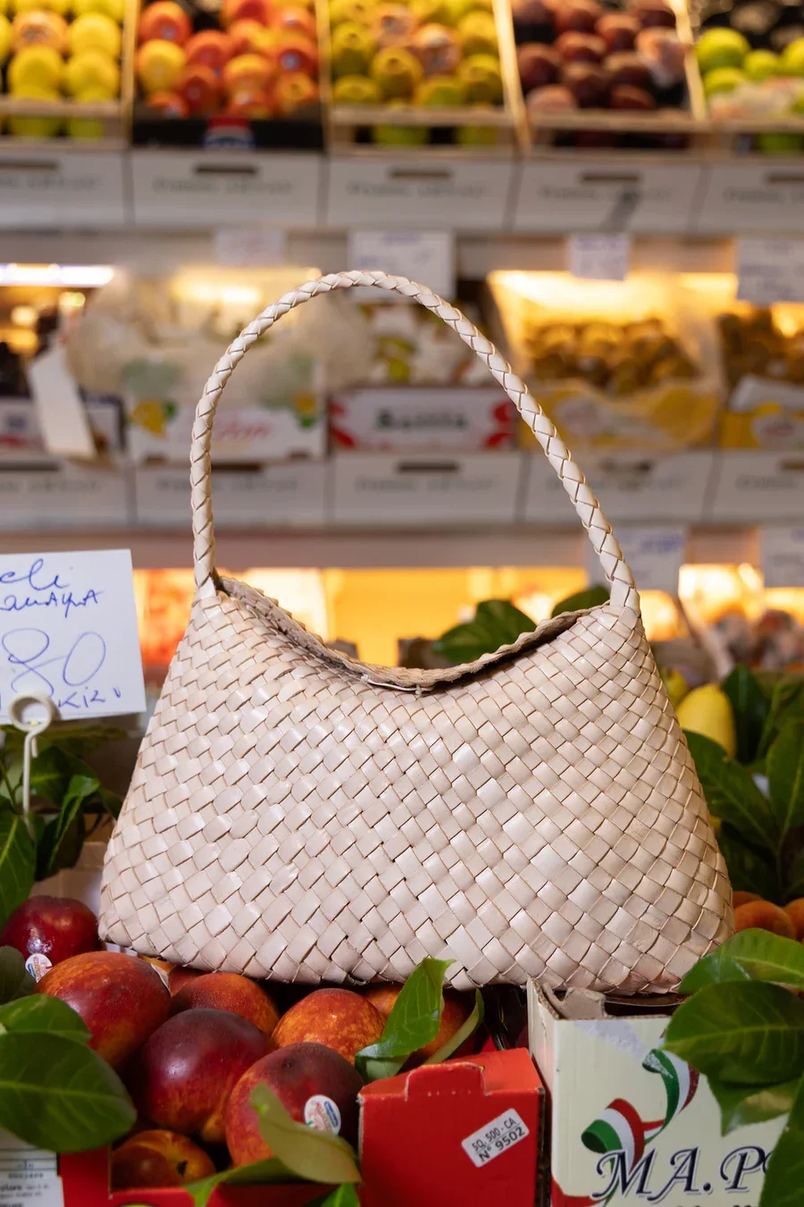dragon-diffusion-woven-leather-bag-handmade-santa-maria-natural-3.webp