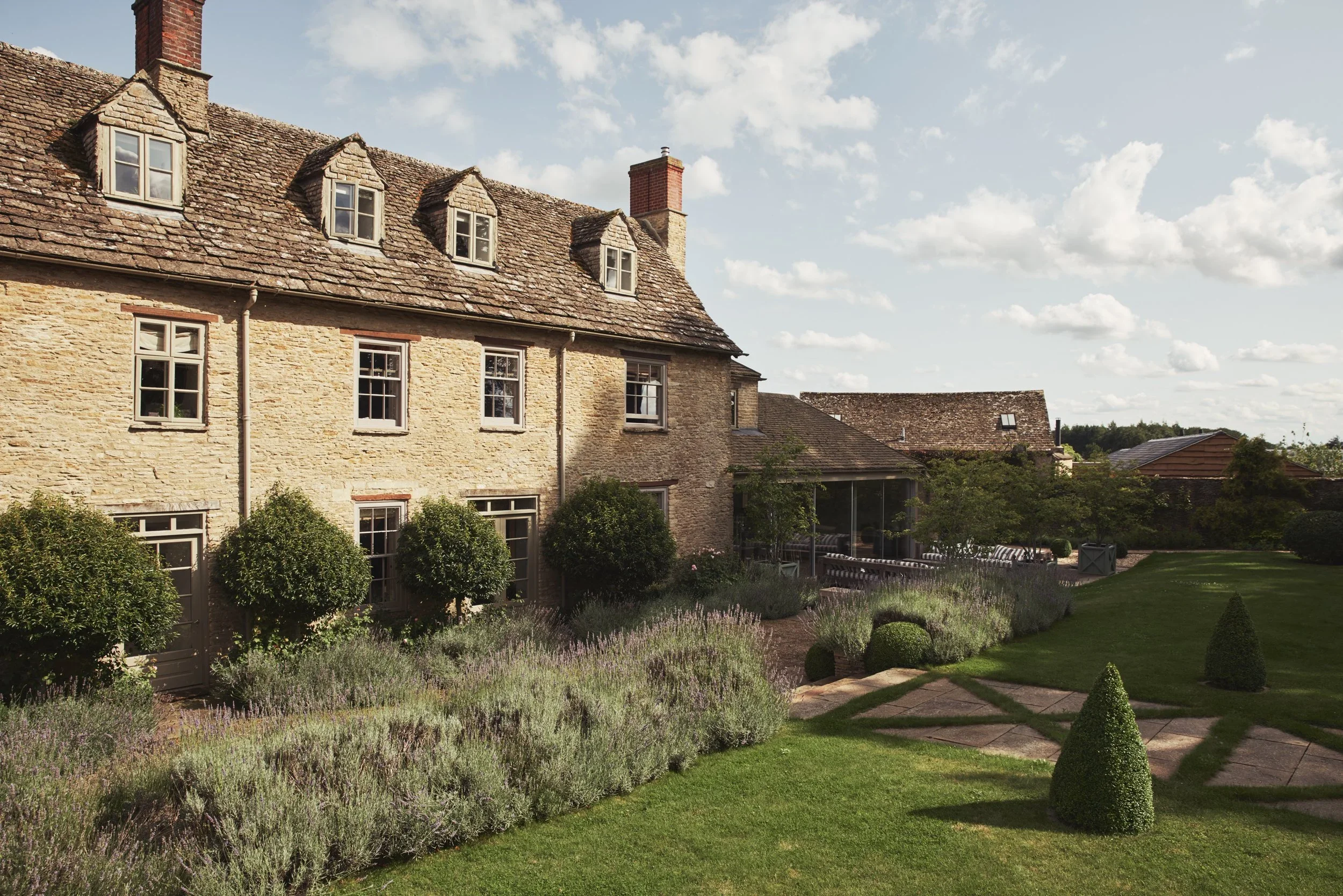 Thyme+-+The+Farmhouse+-+Exterior+4.webp