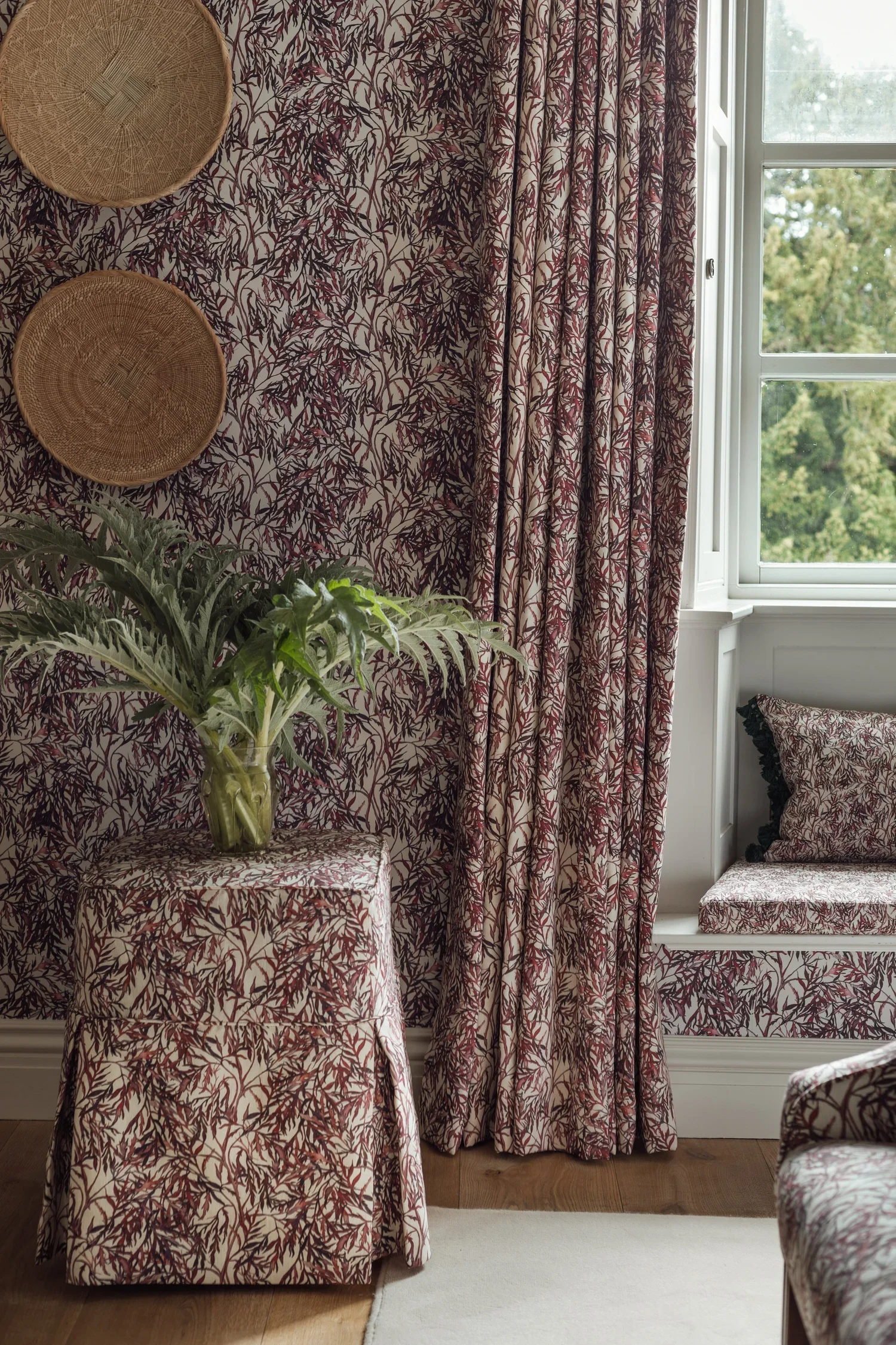 Elderberry+-+Elegant+-+Farmhouse+-+Freddie+Ellams+-+Mar24+-++(2).webp
