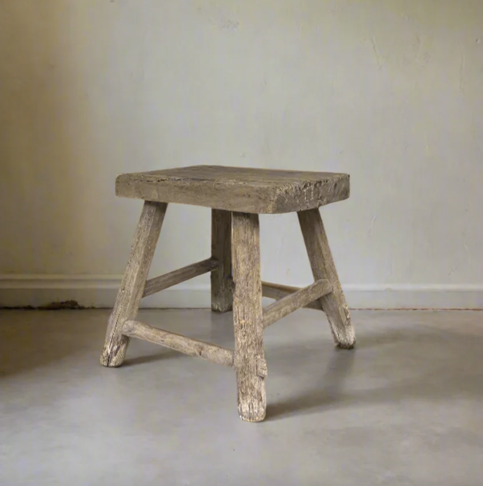 DESIGN VINTAGE | Vintage Elm Side Table 'Etta' | SOLD OUT