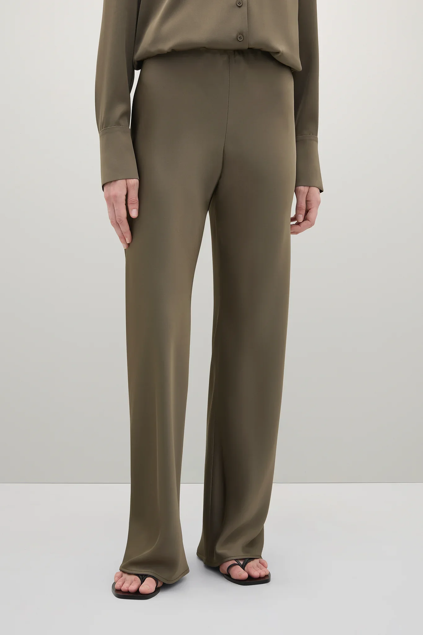 The Myrna Bias Pant | Deep Olive | $466.31 CAD