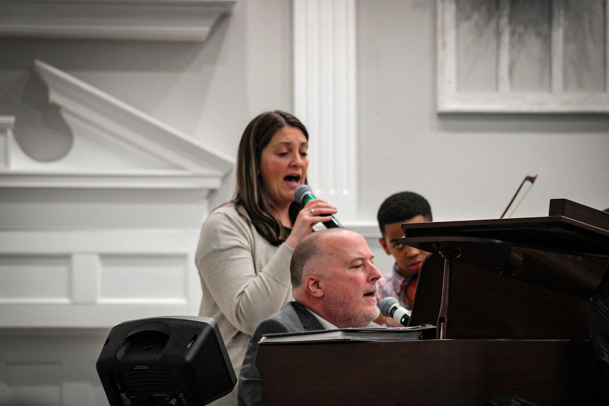 ASHLEIGH AND TODD SINGING.jpg