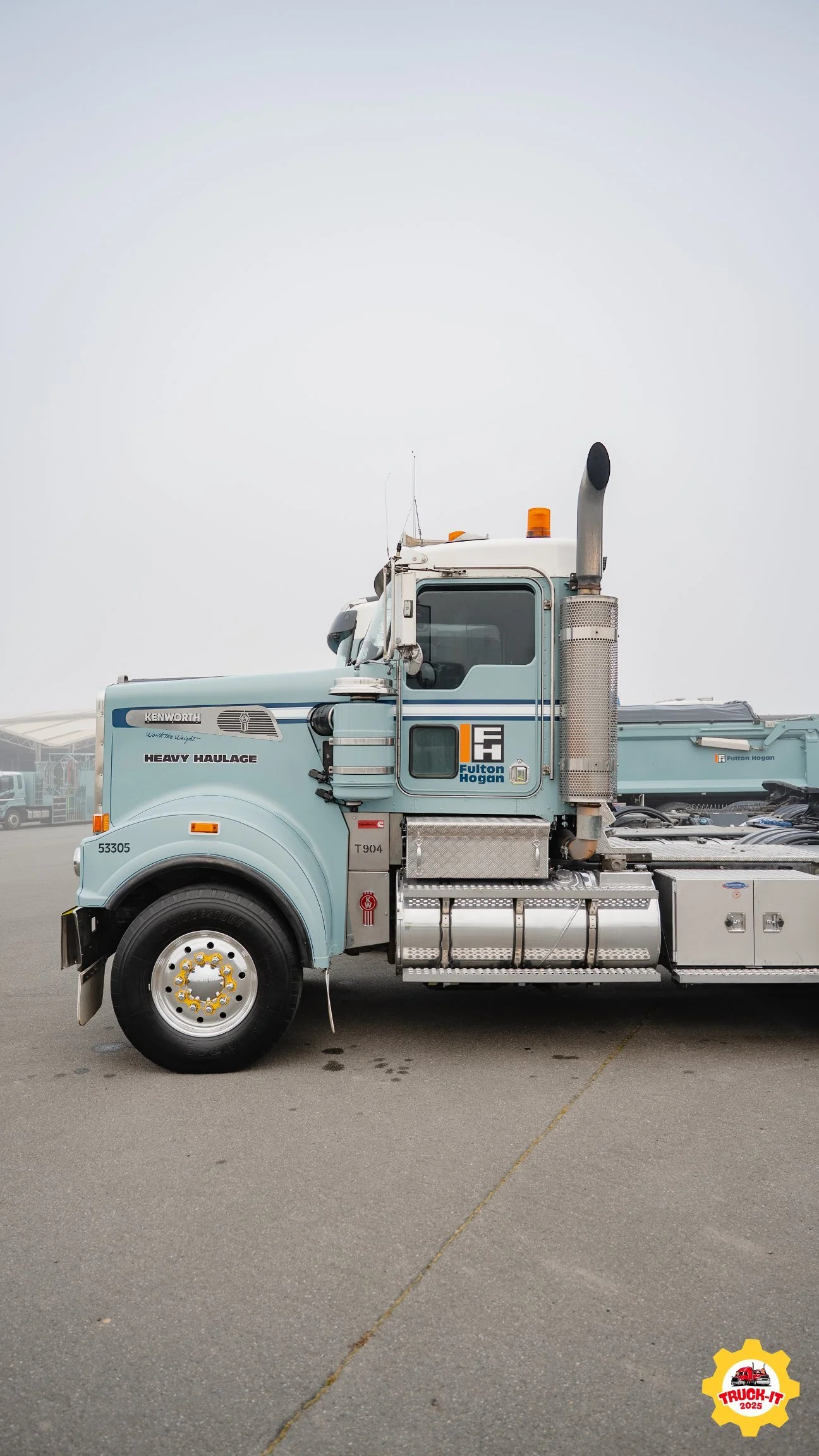 AR504042.jpg