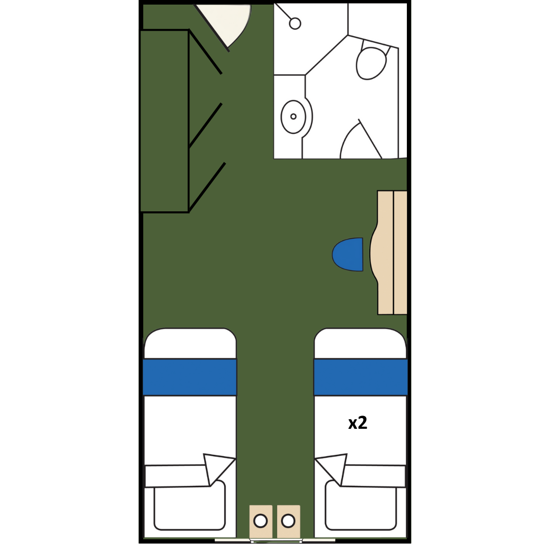 Discovery Triple Cabin layout