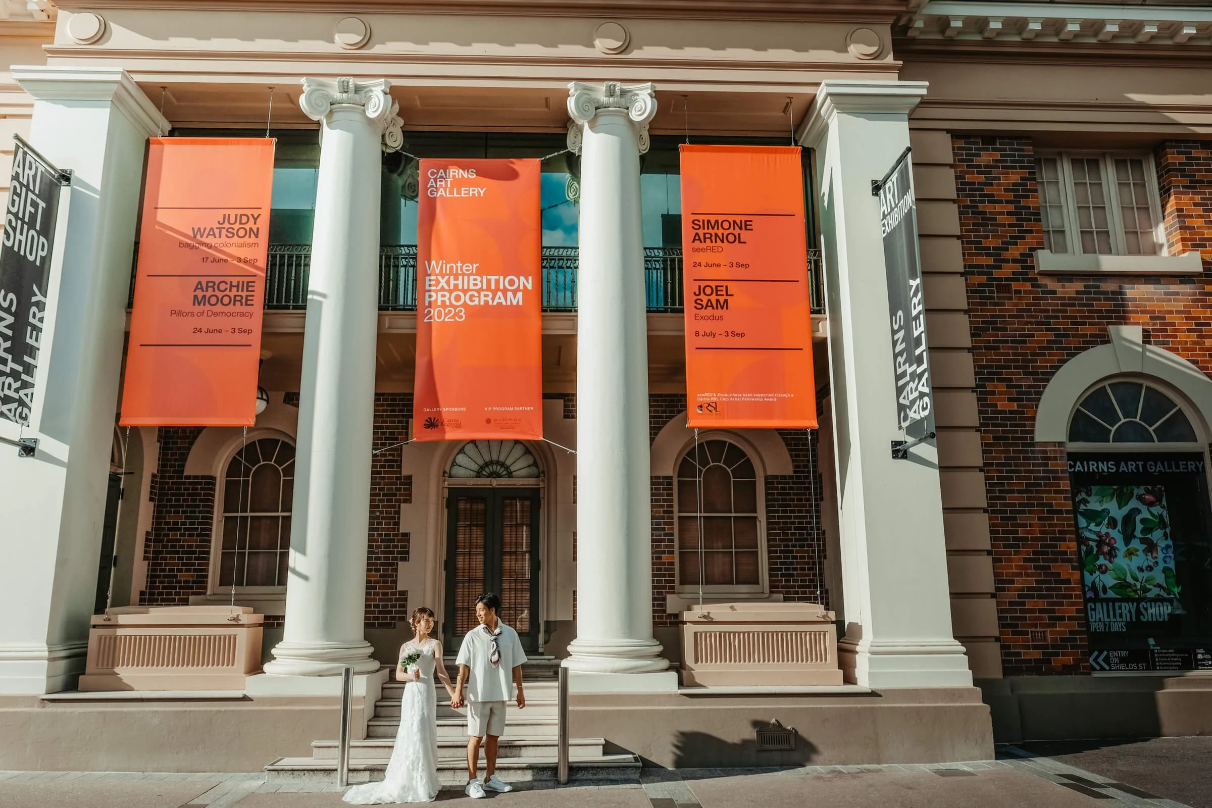 cairns-art-gallery-wedding-modern-architecture.jpg