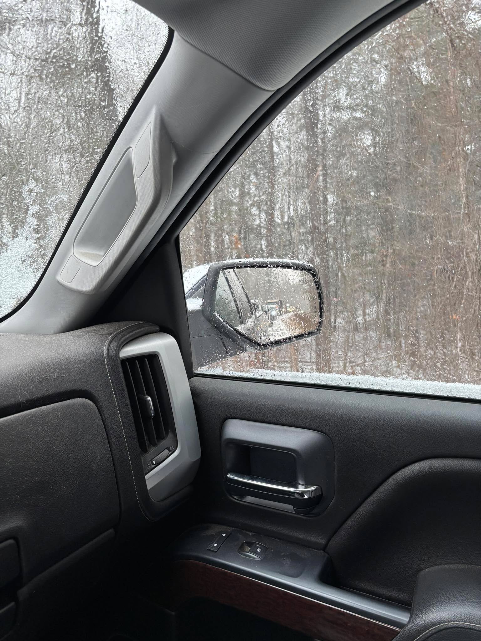 Looks like everyone thought going to Hatch Hill on a snowy day was a good idea.