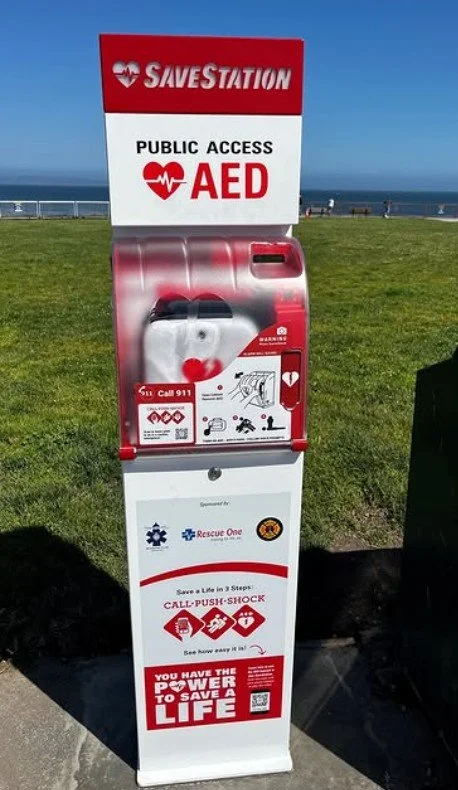 AED station_lighthouse.jpg