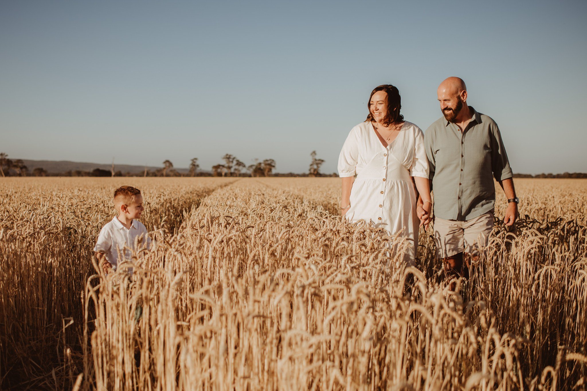 There&rsquo;s something about this season&hellip;
the golden light, the way everything slows down for just a moment.

But what made this session different wasn&rsquo;t the wheat fields. Although those who know me well know I've wanted to do wheat for