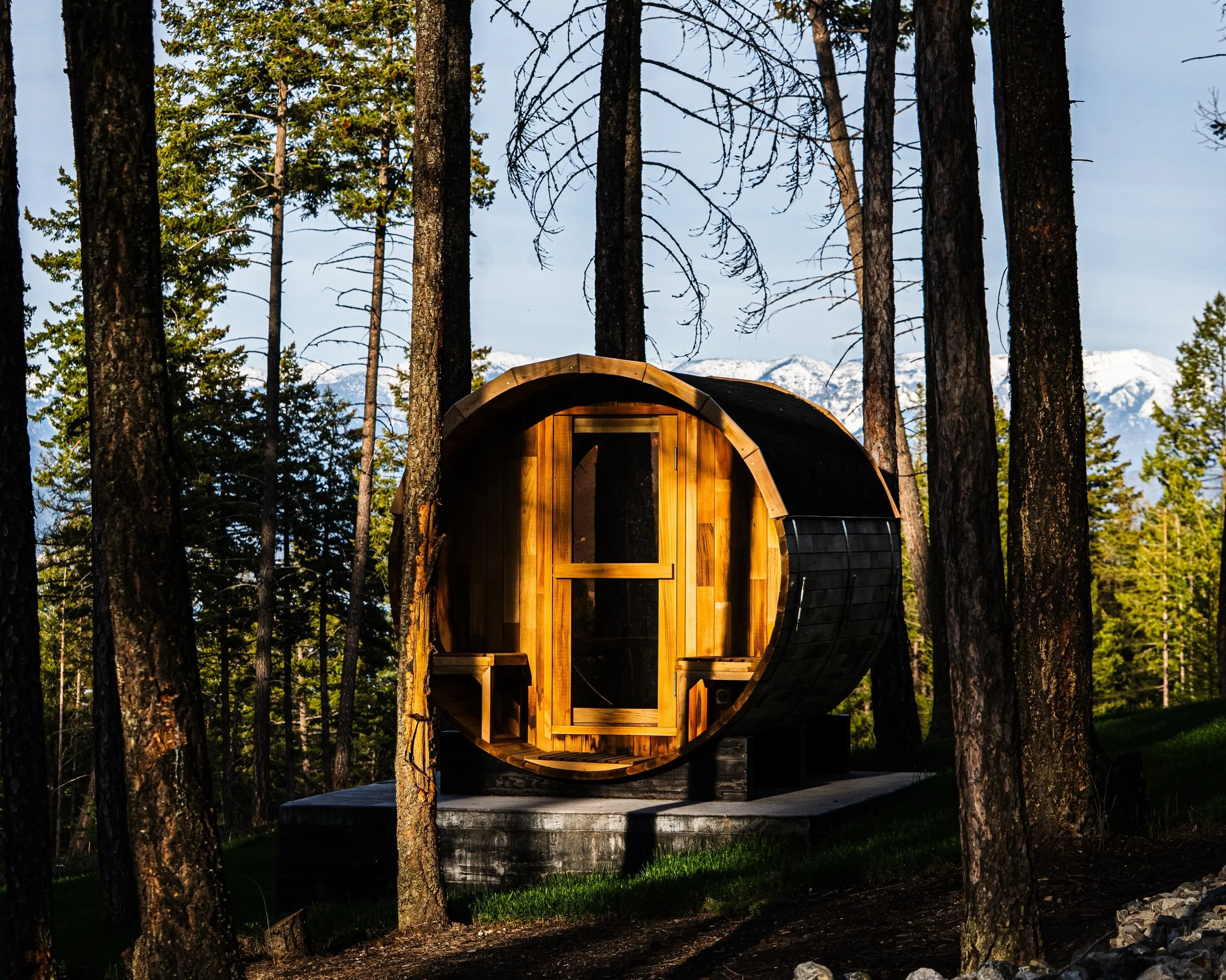We had a blast capturing @flatheadlake.luxurylodging @theoverlookatflatheadlake 

Beautiful property. And who knew, my architect girlfriend&rsquo;s got an insanely good photographer eye. Lots of fun and enjoyed our stay. Looking forward to coming bac