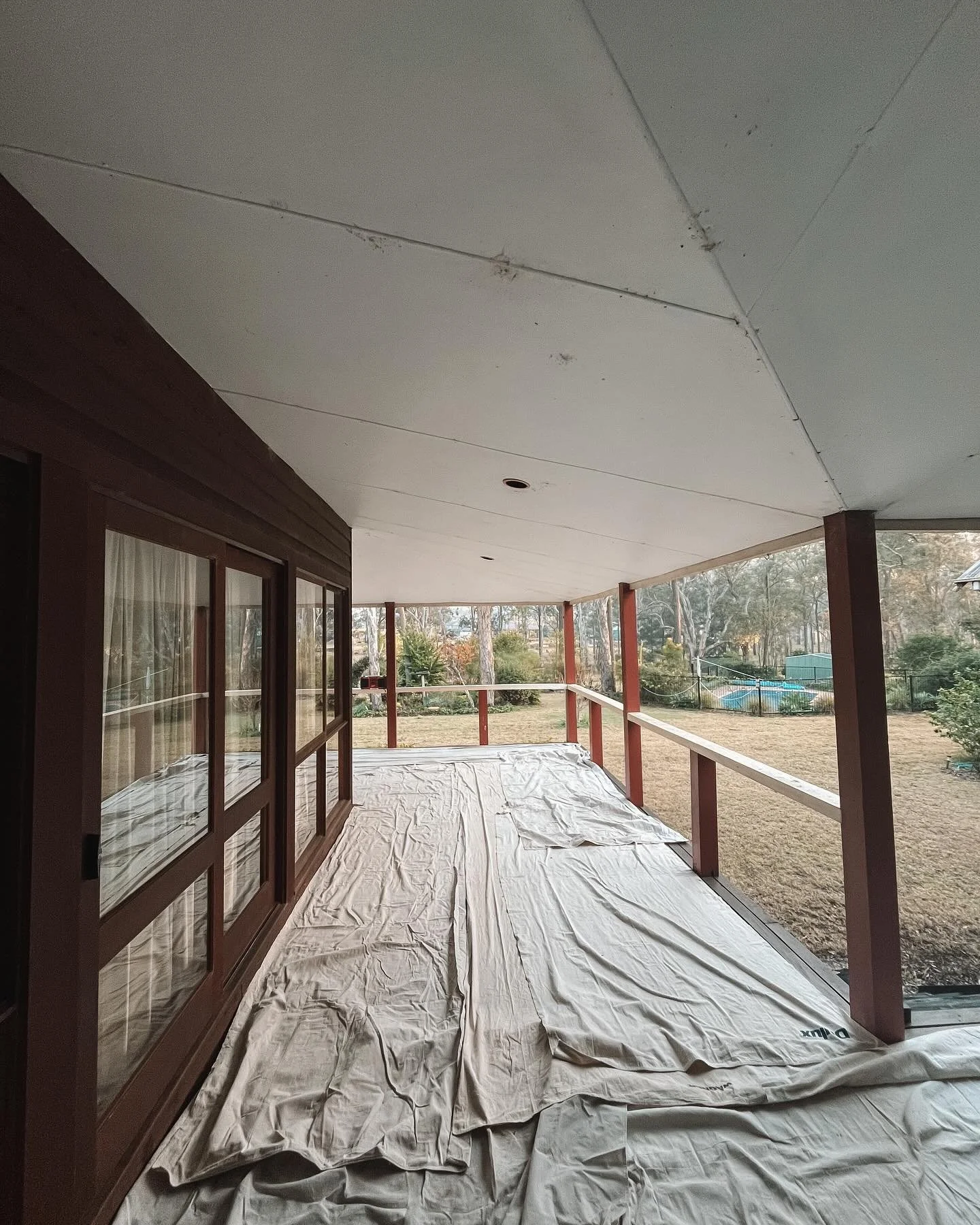 Current project at Windsor Downs 🏡
We are doing a complete outdoor verandah repair at this place - new decking boards, handrail, ceiling, insulation and roofing to refresh this space ✨
📞 Call Dean on 0409 245 268 to organise a free quote 📞