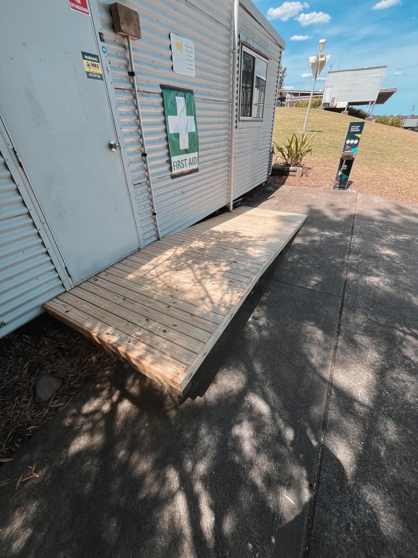 Small timber ramp repair for this first aid room 🏥 Making sure all patients are able to get in and out with ease 

📞 Call Dean on 0409 245 268 to organise a free quote 📞