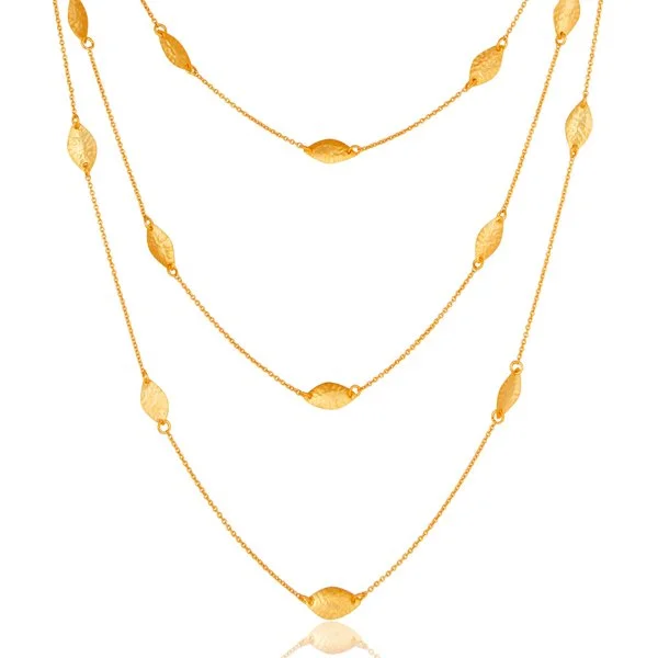 Amara Triple Close Up.jpg