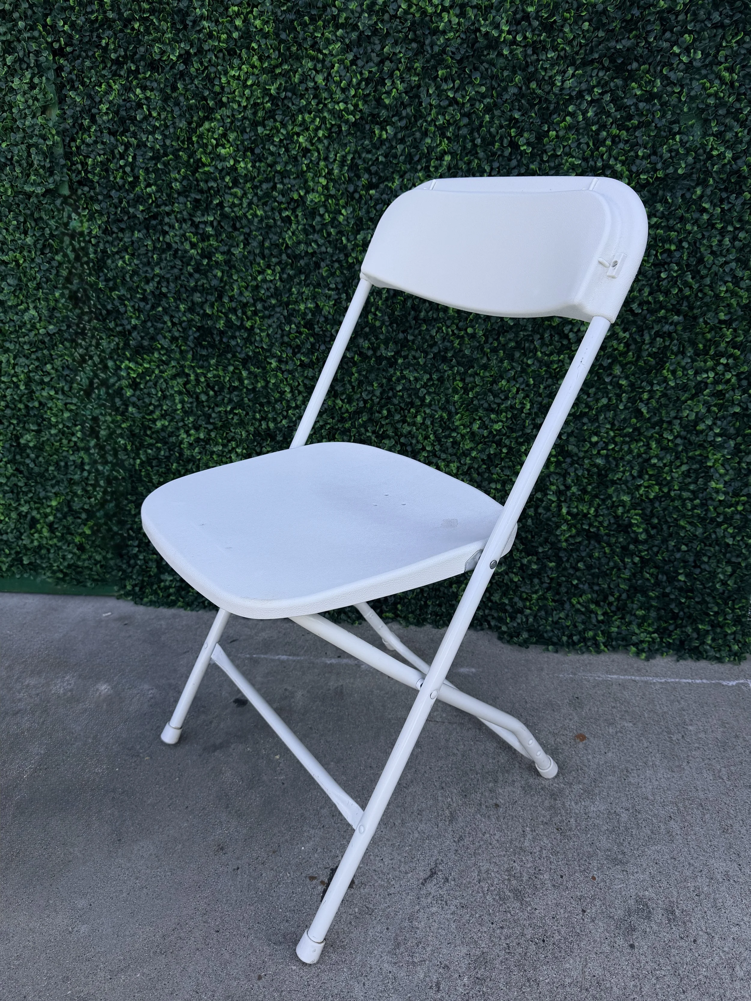 Plastic White Folding Chair