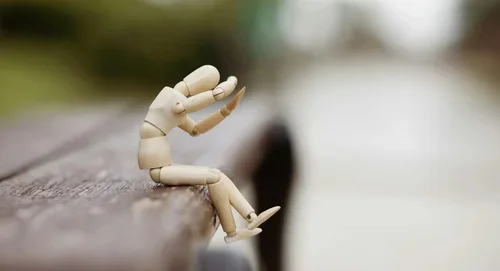 Understanding Functional Freeze in Autistic Adults (and How to Gently Move Through It)