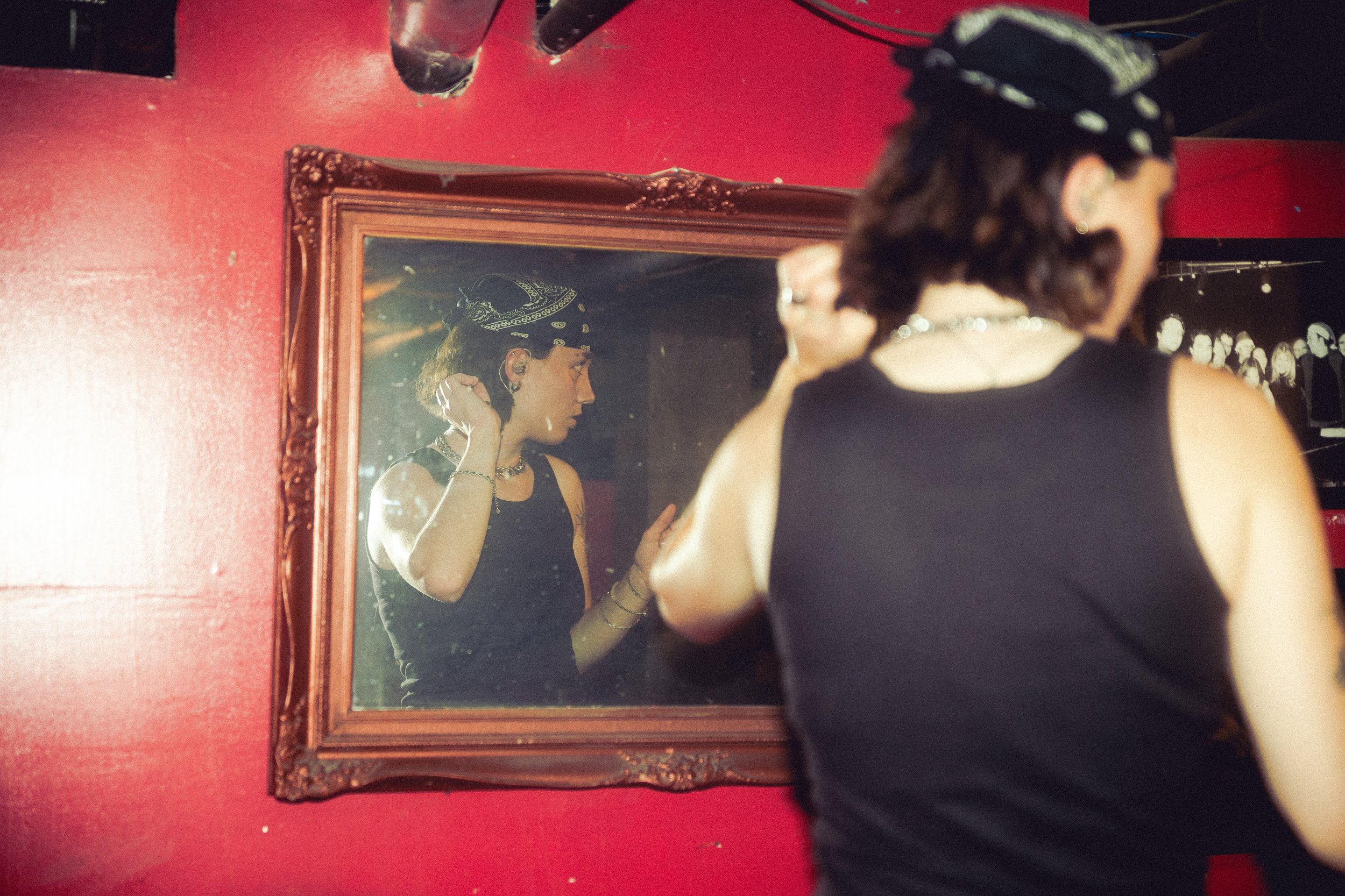 MARILARTISTE-7070.jpg