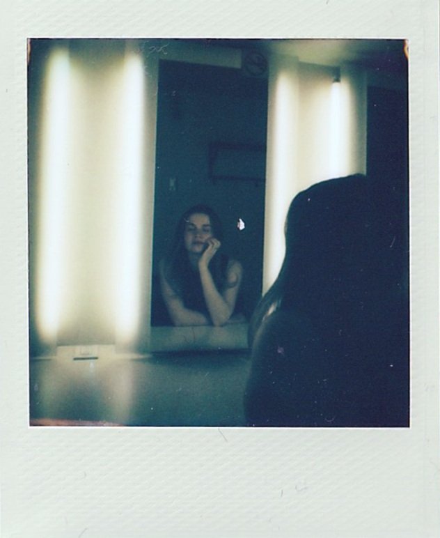 POLAROID+1.jpg