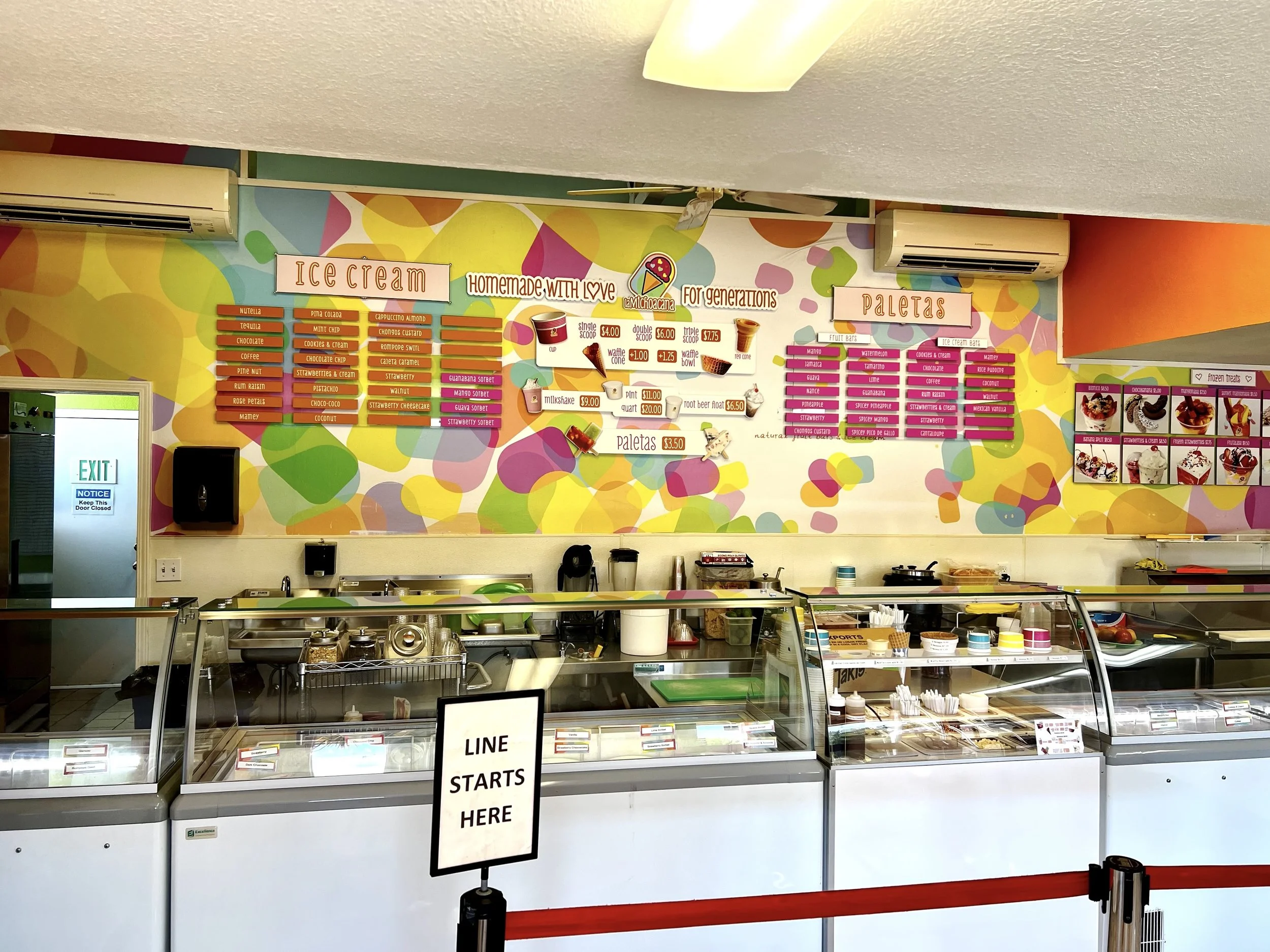 La Michoacana Menu Wall